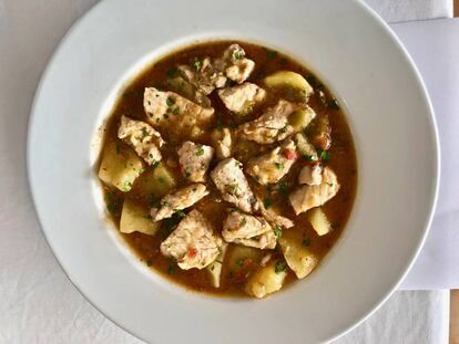 GUISO DE CABALLA CON PATATAS. CUARTO PREMIO / CAPEL 