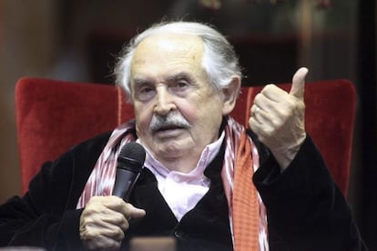El guionista italiano Tonino Guerra.