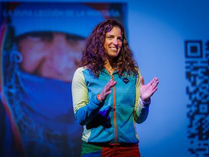 Tamara Lunger durante la charla que ofreció en el Centro Cultural Vicente Bianchi, en Santiago (Chile), el pasado 1 de octubre.