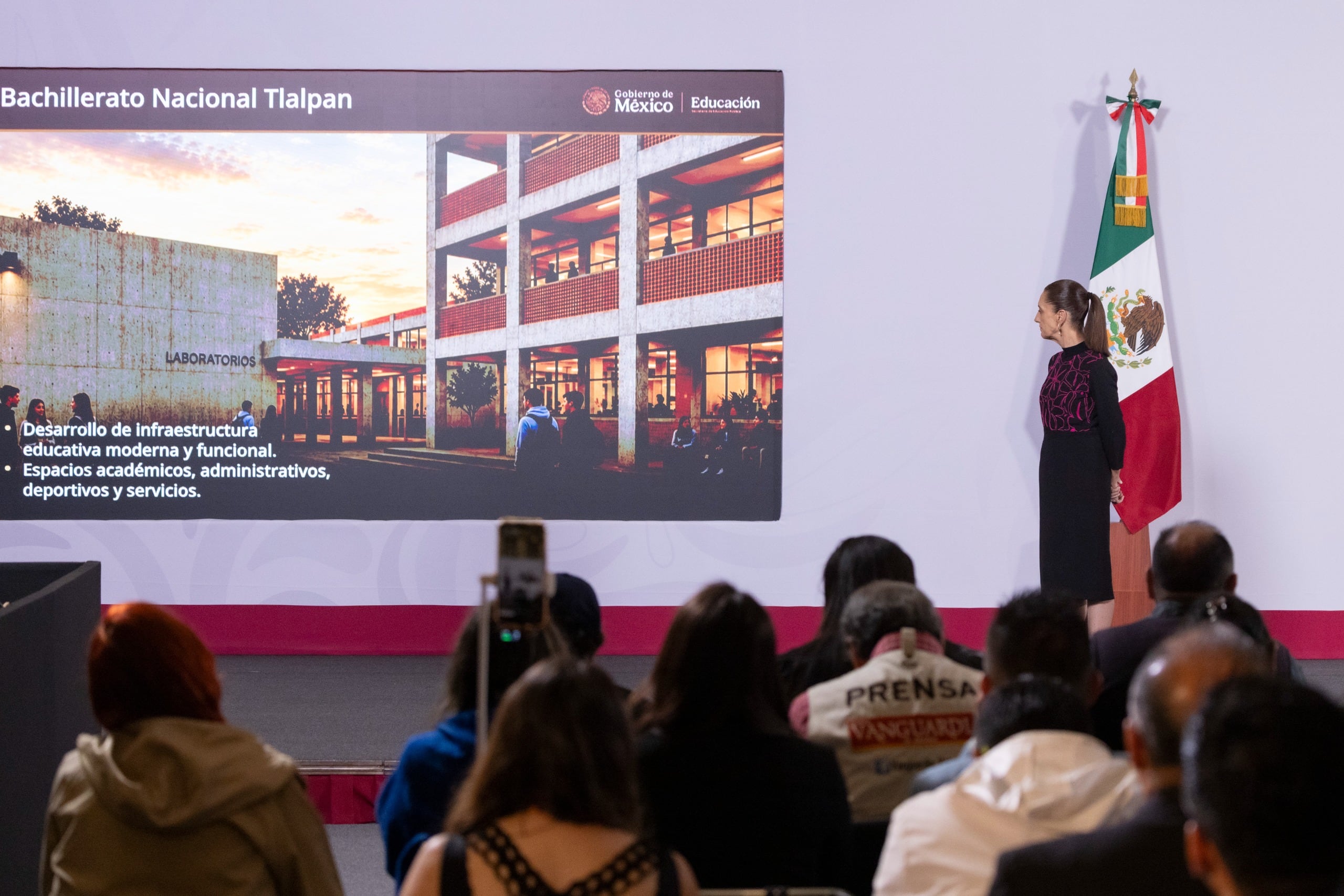 La mansión del policía más corrupto de México que será universidad