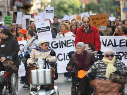 Protesta en Valencia contra los recortes en la Ley de Dependencia. 