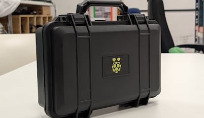 Ordenador Cyberdeck de Raspberry Pi