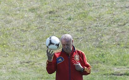 Del Bosque durante el entrenamiento de hoy.