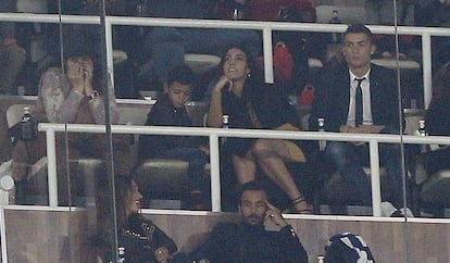 Cristiano Ronaldo, con Georgina Rodríguez y el pequeño Cristiano.