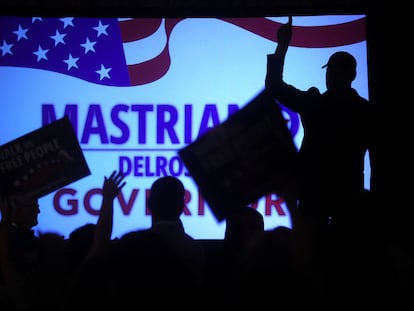 Mitin del candidato republicano de Pensilvania, Doug Mastriano, el domingo.