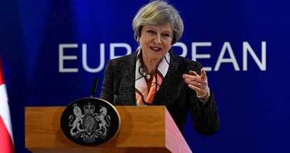 La primera ministra brit&aacute;nica, Theresa May, en conferencia de prensa des Bruselas, el pasado 9 de marzo.