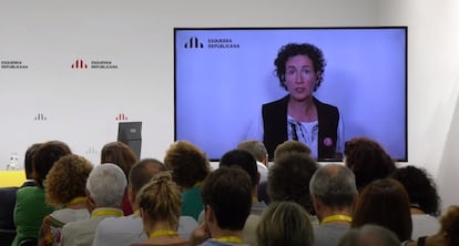 La secretaria general de ERC, Marta Rovira, participa en el consejo nacional de la formación independentista, este sábado por teleconferencia.