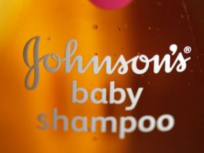 Champ&uacute; de Johnson &amp; Johnson para ni&ntilde;os.