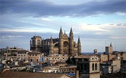 Una vista de la catedral de Palma de Mallorca.