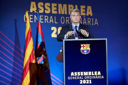 Joan Laporta durante la asamblea de compromisarios.