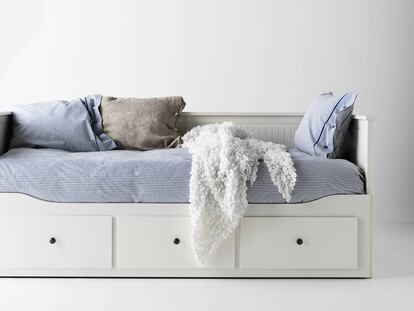 Hay tantas camas HEMNES de IKEA como empadronados en la ciudad de Bilbao.