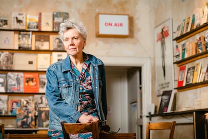 Esther Kinsky, en la librería Buch Bund, en el barrio berlinés de Neukölln.