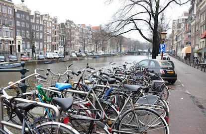 Cultura de la bicicleta en las calles de &Aacute;msterdam