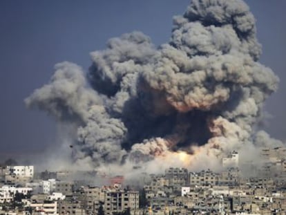 Ataque de Israel em Gaza em julho do ano passado. 