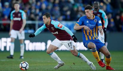 Chicharito durante el partido de la FA Cup contra el Shrewsbury.