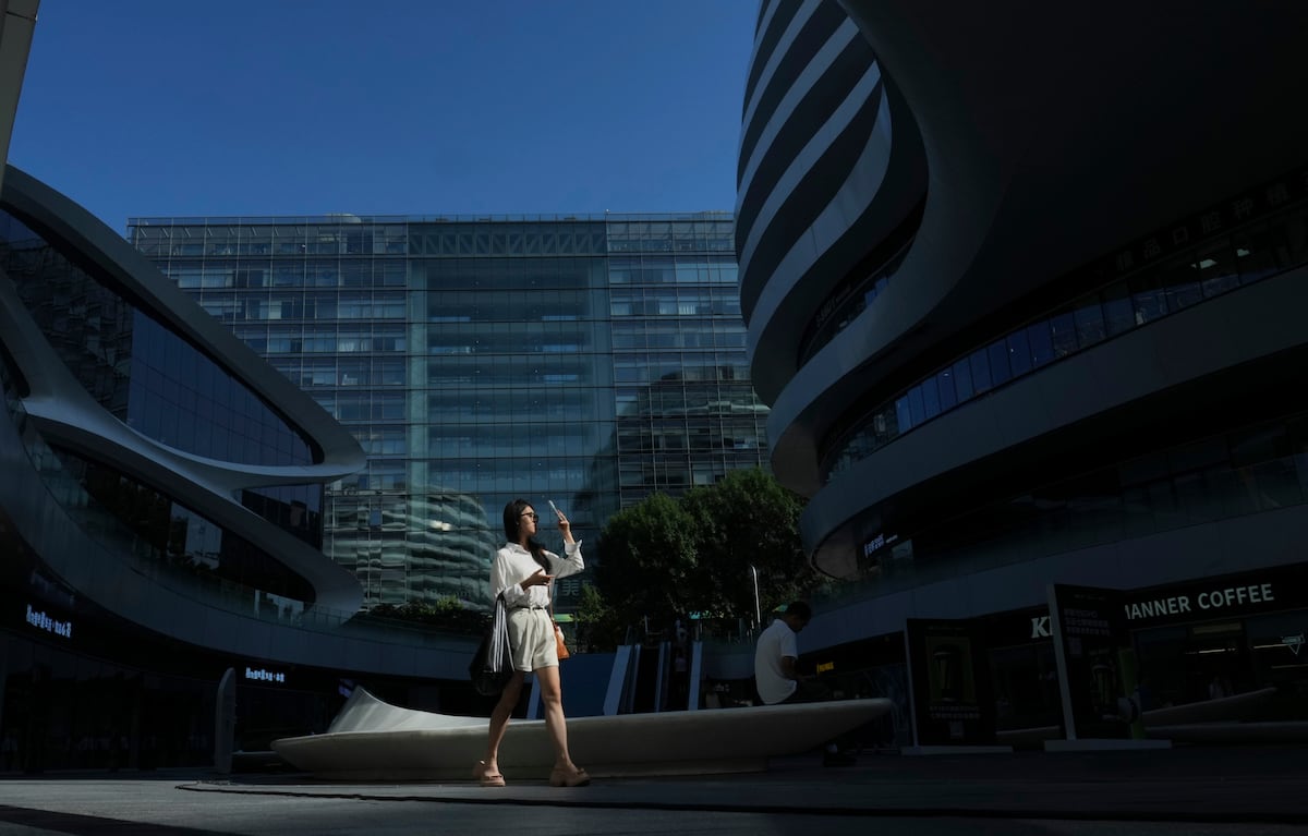 China no quiere que sus internautas se enamoren de una inteligencia artificial