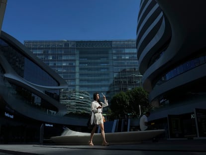 China no quiere que sus internautas se enamoren de una inteligencia artificial