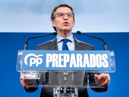 El presidente de la Xunta de Galicia, Alberto Núñez Feijóo, en la sede nacional del PP, en Madrid, el pasado 9 de marzo.