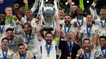 El Real Madrid celebra la victoria en la final de la Champions contra el Borussia Dortmund.