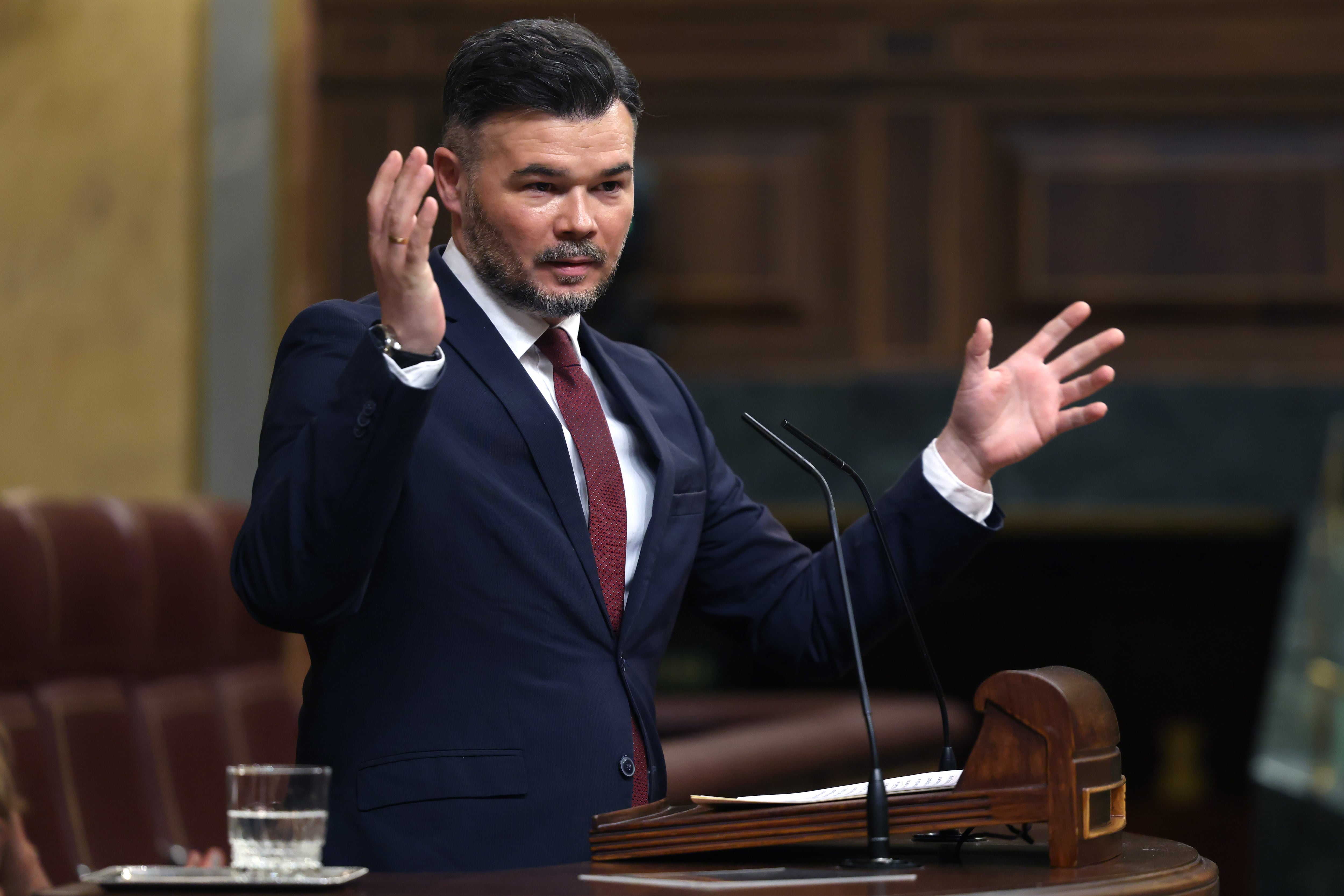 El portavoz de ERC en el Congreso, Gabriel Rufián, durante el pleno del Congreso para explicar la posición del Ejecutivo contra la guerra en Irán e informar de las medidas adoptadas para combatir sus efectos.