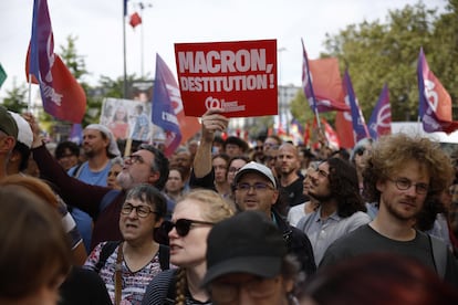 Manifestación de la izquierda contra Macron, en París, el 7 de septiembre.