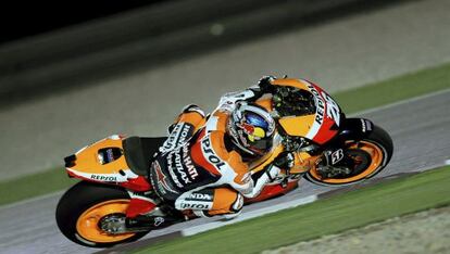 Dani Pedrosa en el circuito internacional de Losail en Doha, Catar.