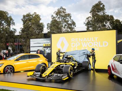 Daniel Ricciardo y Esteban Ocon presentan la decoración definitiva del Renault para 2020.