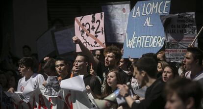 Estudiants contra la LOMCE.