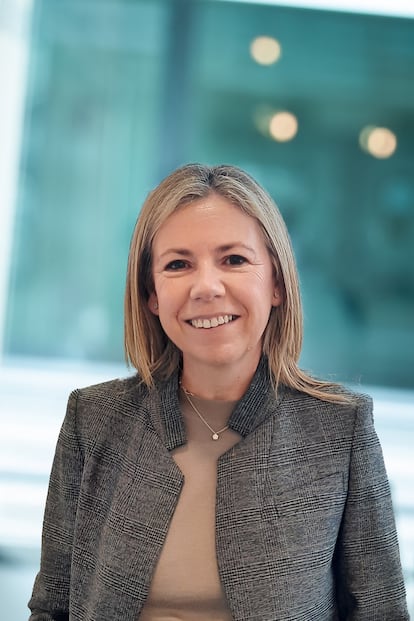 Coface ha nombrado a Inés Arias nueva directora financiera para España y Portugal tras 12 años como jefa de control de gestión en la firma. Trabajó como auditora senior en PwC antes de ocupar la dirección del 
departamento financiero y de control en España de Atradius Credit Insurance, firma del mismo grupo que Crédito y Caución, empresa donde 
también desarrolló funciones en el area de informes. Ha sido también controladora financiera regional en AXA.