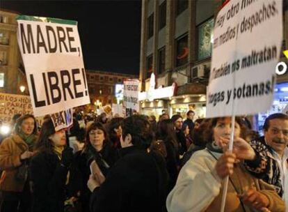 La petición de un aborto más flexible es una constante en las manifestaciones del Día de la Mujer.