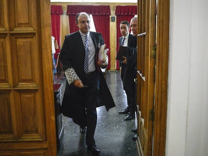 El fiscal Florentino Delgado, en 2014 durante el juicio al expresidente de la Diputación de Ourense, José Luis Baltar.