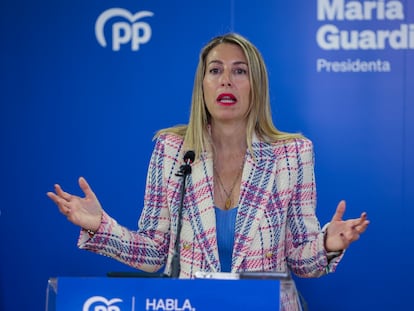 La candidata del PP a la Presidencia de la Junta, María Guardiola, en una rueda de prensa tras las elecciones del 28-M.