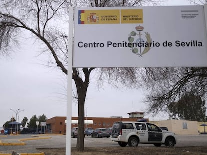 Entrada al Centro Penitenciario de Sevilla I, el pasado viernes.