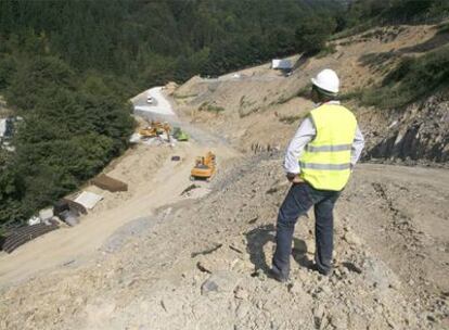 Vista de las obras del AVE en el tramo guipuzcoano, en el municipio de Ordizia.