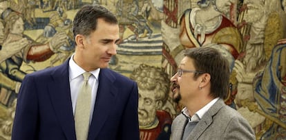 El Rey Felipe VI ha recibido est ejueves, en el Palacio de la Zarzuela, al portavoz de En Comú Podem, Xavier Domenèch.