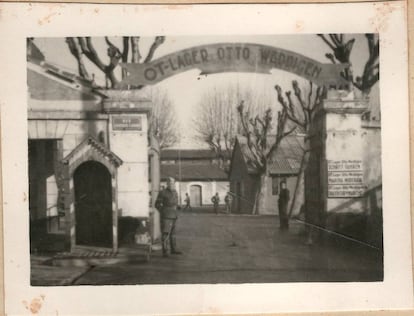 Entrada al campo Otto Weddigen.