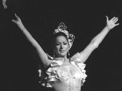 Lola Flores en el teatro La Latina en 1983.