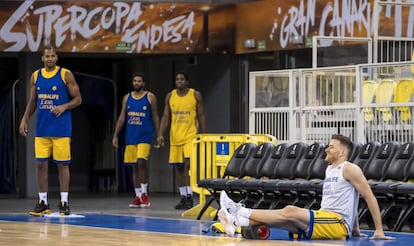 Entrenamiento del Herbalife Gran Canaria Gal Mekel en la Supercopa Endesa 2017