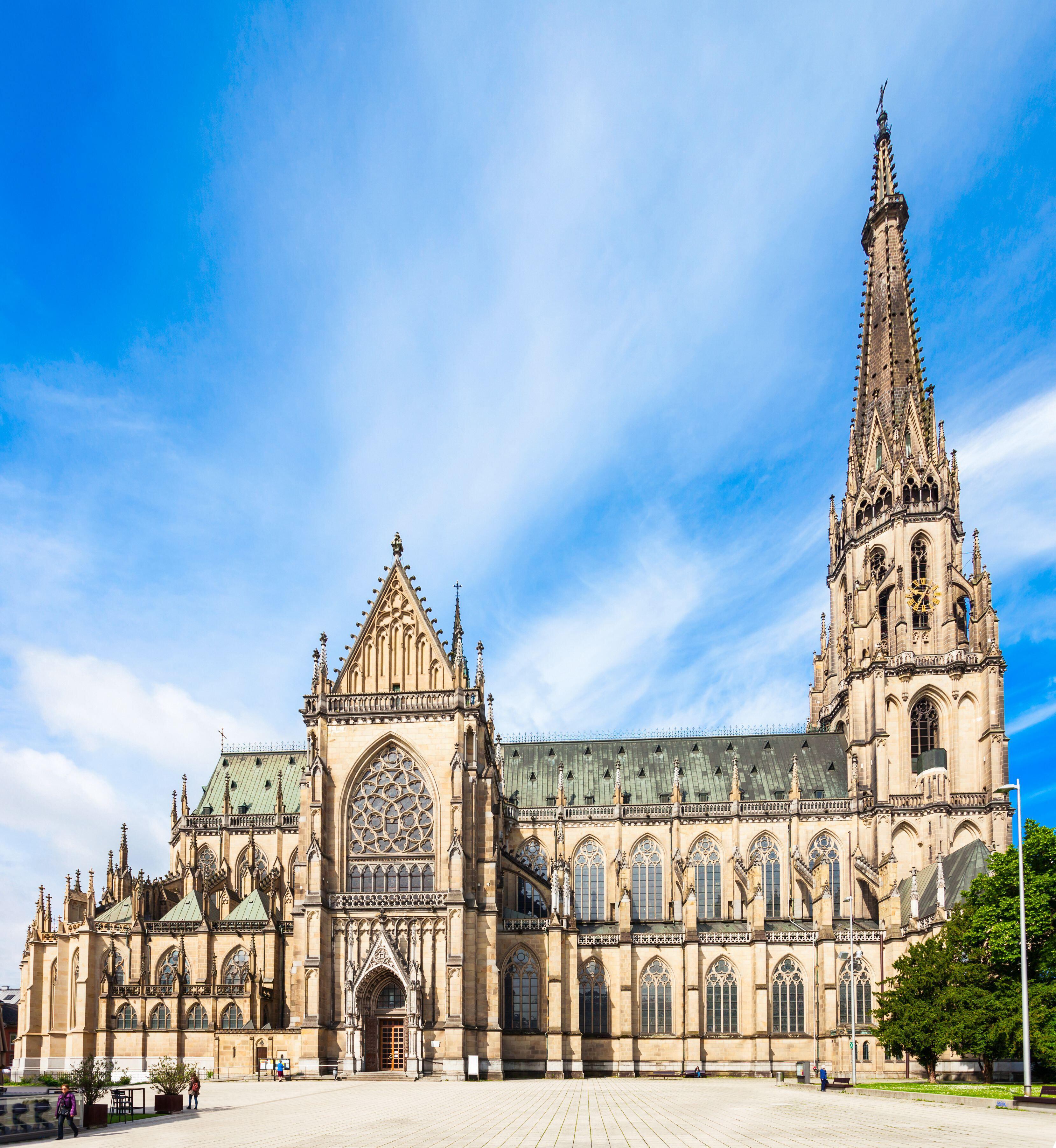 La Neuer Dom, o nueva catedral, de Linz, capital de Alta Austria.