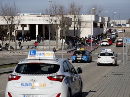 Centro de exámenes para permisos de conducir de la DGT en Móstoles (Madrid), en febrero.