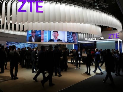 Expositor de ZTE en el Mobile World Congress, en Barcelona, el pasado febrero.