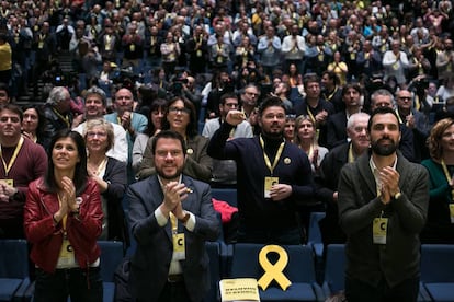 Desde la izquqierda, Marta Vilalta, Pere Aragonès, Roger Torrent y Gabriel Rufián, este sábado en el congreso de ERC.