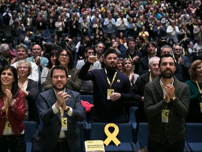 Desde la izquqierda, Marta Vilalta, Pere Aragonès, Roger Torrent y Gabriel Rufián, este sábado en el congreso de ERC.