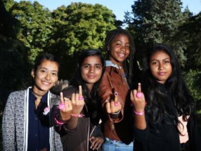 Cuatro adolescentes luchan por los derechos de las niñas en Colombia, Nepal, India y Nicaragua
