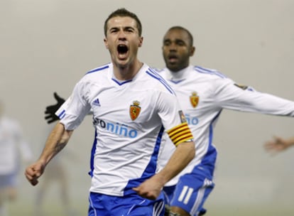 Gabi Fernández celebra su gol ante el Levante.