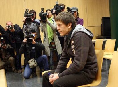 Vladimir Rausell, durante el juicio, esta mañana en la Ciudad de la Justicia de Valencia.