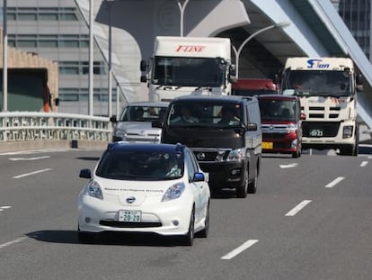 El Nissan Intelligent Driving circula por las calles de Tokio, con tráfico real.