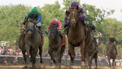 'I´ll have another' momentos antes de ganar cruzar la meta del Derby de Kentucky.