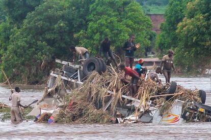 Tormenta tropical Ana Africa