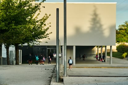 Colegio de Fomento Miravalles - EL Redín Pamplona